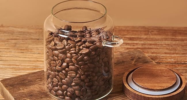 Eden & Willow Glass Kitchen Storage Jar with Acacia Lid and Spoon