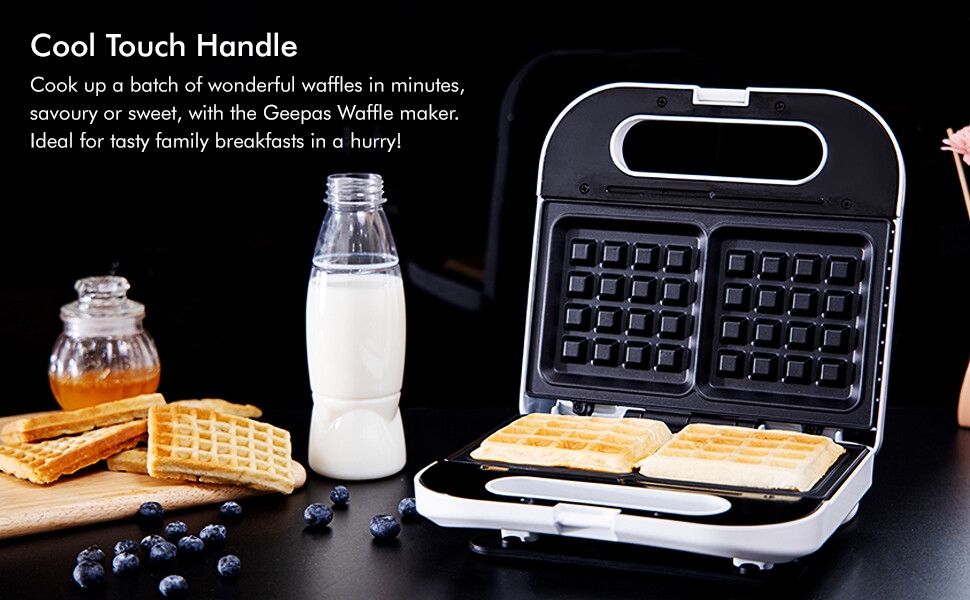Geepas Waffle Maker
