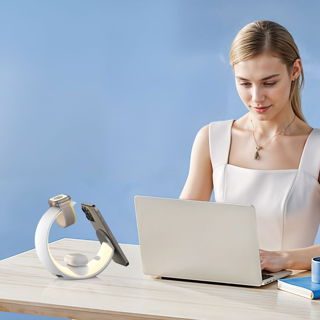 Moon Charge 4 in 1 Wireless Charger