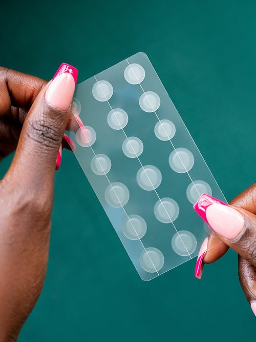 Uncover I am spotless pimple patch 18 patches in 2 sizes (10mm x 9 + 12mm x 9)