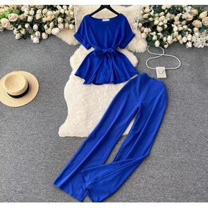 Stylish Two piece outfit 