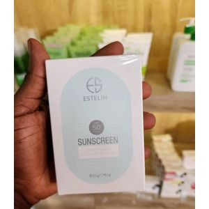 Estelin Ultra Light Hydrating invisible -SPF 50 sunscreen
