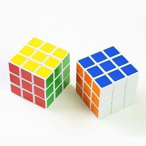 Classic 3x3x3 Speed Cube / Brain Teaser Puzzle
