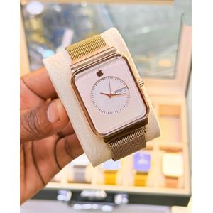 Generic Xim Ladies Beautiful Watch -Gold 