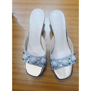 Womens Classic Shoes For Both Office & Outdoor - Cream & White