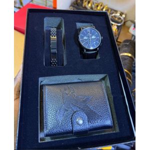Classic Men’s Watch With an Original Leather Wallet and A Bracelet 