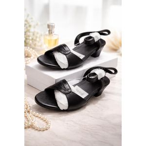 Original chic black heeled sandals