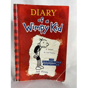 Books Diary of A wimpy Kid a novel in cartoons by Jeff Kinney