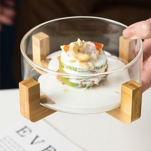 1PC Of 25CM Transparent Dessert Glass Serving Tray with Bamboo Wood Holder Base Salad Fruit Bowl & Serving Dish, Sturdy Round Snack Plate for Home, Buffet, Parties, Weddings, Dining Table -Heat-resistant Appetizers Fruits Vegetables Microwave Safe Dishes