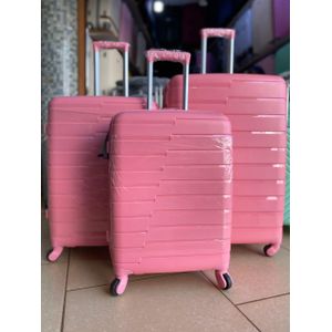 D Couer 3 Pieces Suitcases It Has Strong Material And Durable Water Proof Material And Travelling Purposes High Quality 