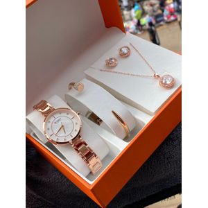 Ladies Classic Watch with a Bracelet plus a Necklace and Earrings - Gold.