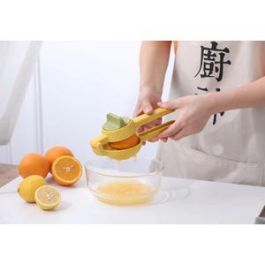 Manual Mini Juicer Household Plastic Fruit & Vegetable Tool Simple Juicing Tool multicolour 