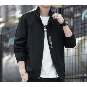 Jaqueta bomber ug 2025