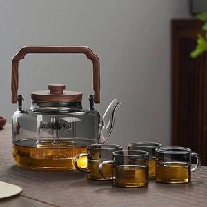 Elegant Glass Teapot / Serving Pitcher with Wooden Lid