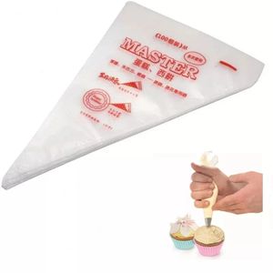 Master 23x33cm big size 100pcs decorative pastry and icing piping bags