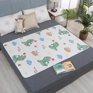 90x70cm Waterproof Washable Mattress Urine Mat for Baby Toddlers Cute Cartoon Bed Protector Diaper Bedding Urine Pads Cloth Breathable Baby Care