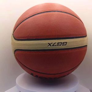 Molten Basketball - Multicolor 
