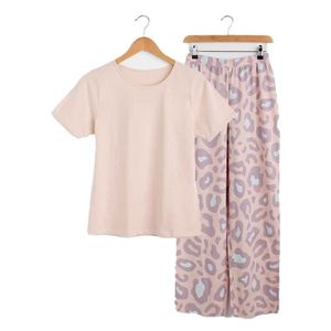 Avon hotsell giraffe pyjamas