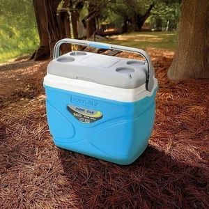 High-Performance Insulated Portable Cooler Box 