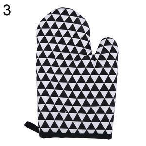 1pc Yellow Geometric Pattern Thickened Grid Anti-scald Heat Insulated Glove,  Oven Mitts Baking Gloves