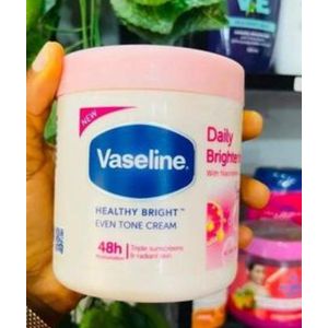 Vaseline Daily Brightening Cream With Niacinamide