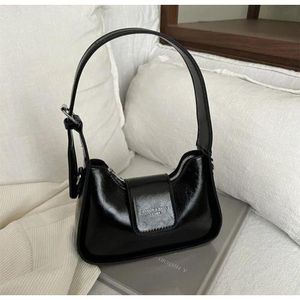 Commuting shoulder bag hand bag- black