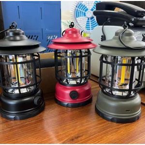 Vintage-style LED camping lanterns./Camping Light 