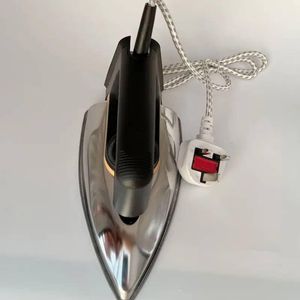 Dry iron 3plug low power consumption