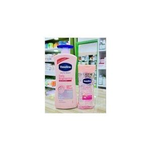 Vaseline Daily Brightening Even Tone Lotion 725ML + Intensive Care Vitamin B3 Body Oil 200ML