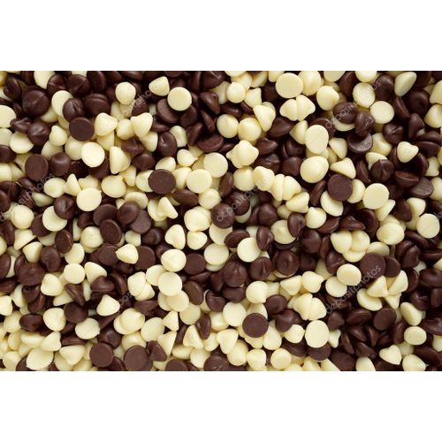 product_image_name-Generic-Half a Kilogram 500g .Mixed Choco Chips .Dark and White Chocolate. -1