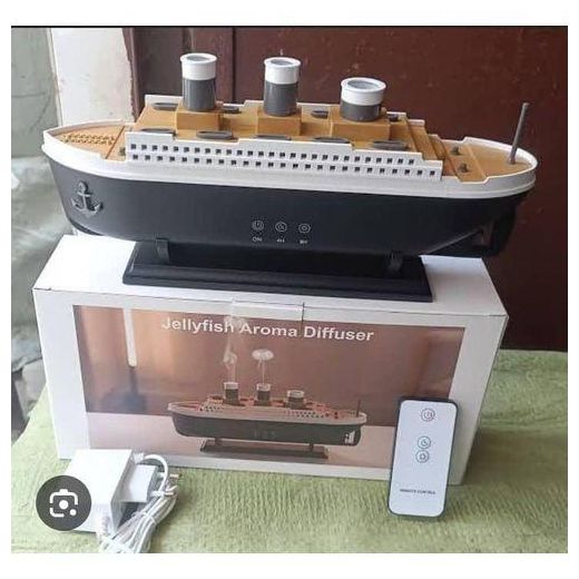 Generic Titanic Jellyfish Essential Oil Diffuser & Humidifier – Retro Cruise Design, 2 Mist Modes, LED Lights, Waterless Auto Shut-Off, Aromatherapy Fragrance Machine for Home & Office - Multicolor