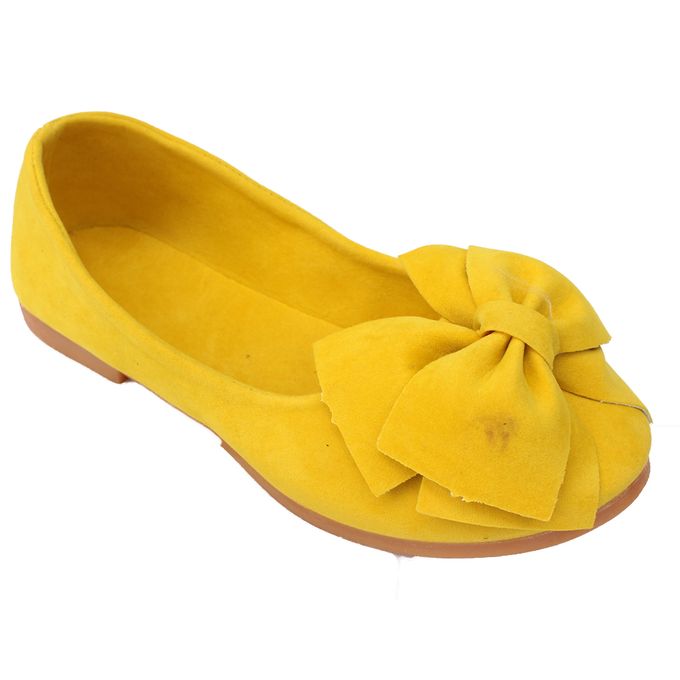 yellow colour shoes for girls